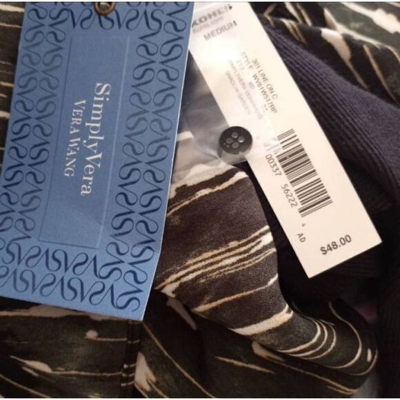 Simply VERA VERA WANG GREEN SHADOW GAEDEN BLOUSE SZ.M NWT - Picture 9 of 9